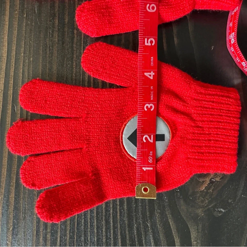 NWT Restoration Hardware Red Arrow Relective Gloves for Kids